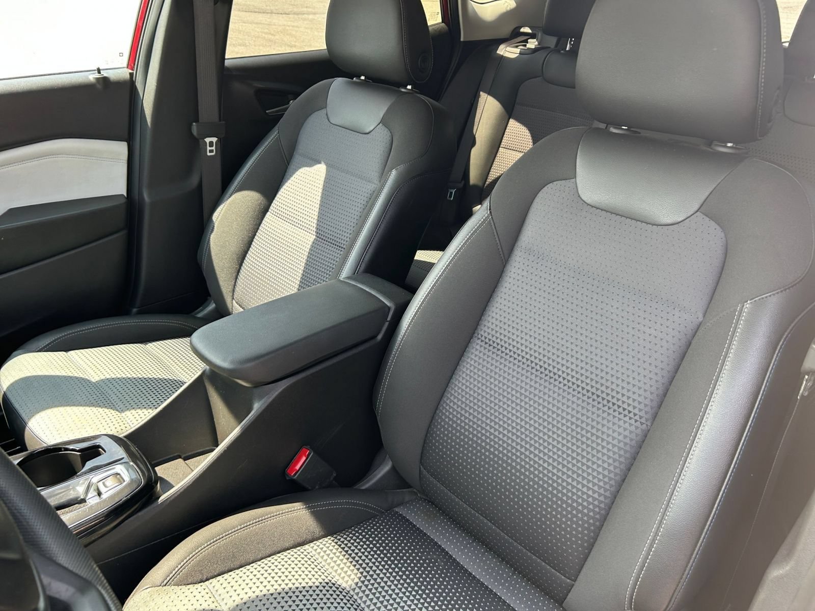 Thumbnail: 2025 Chevrolet Trax - 31
