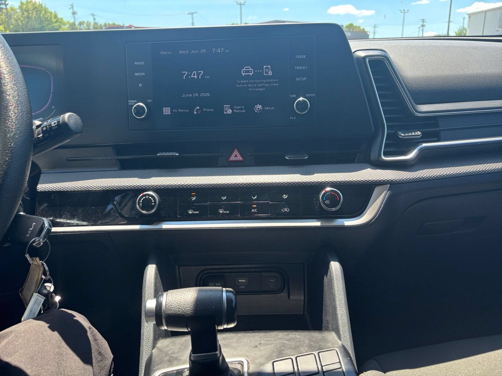 Thumbnail: 2024 Kia Sportage - 17