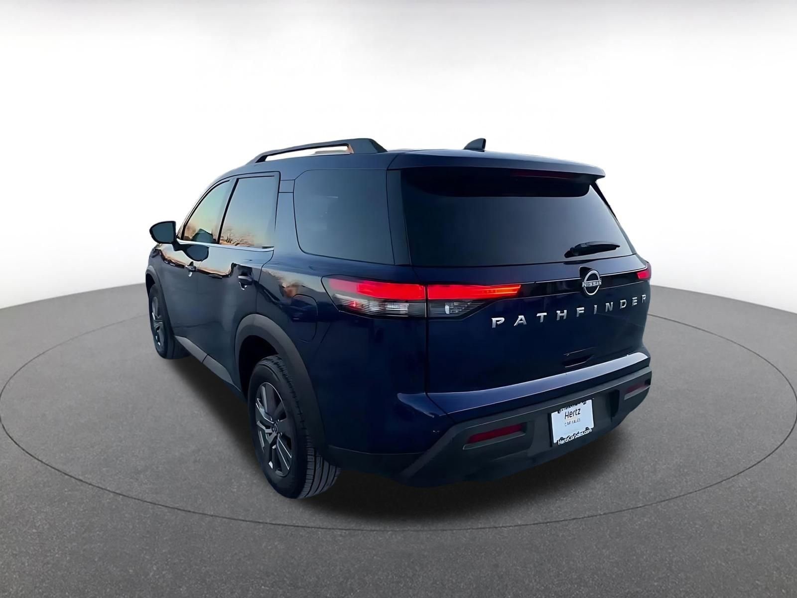 Thumbnail: 2025 Nissan Pathfinder - 11