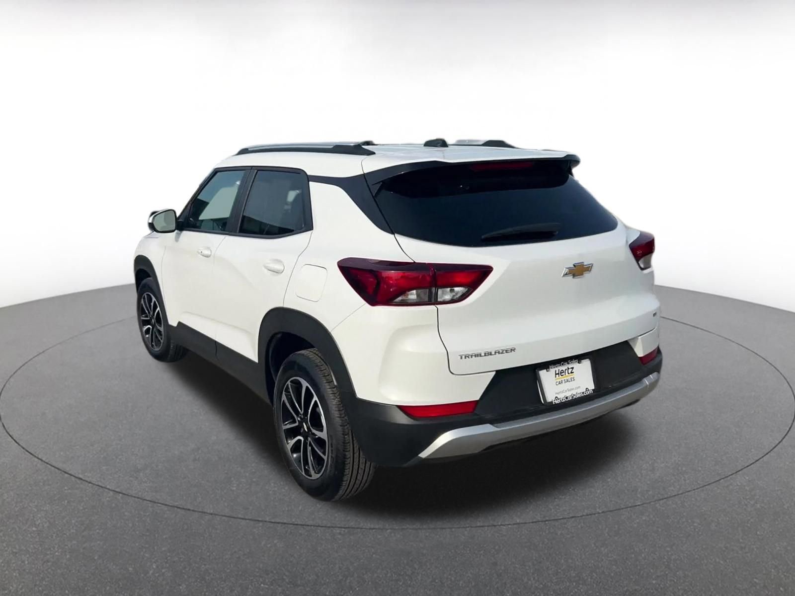 Thumbnail: 2025 Chevrolet TrailBlazer - 11