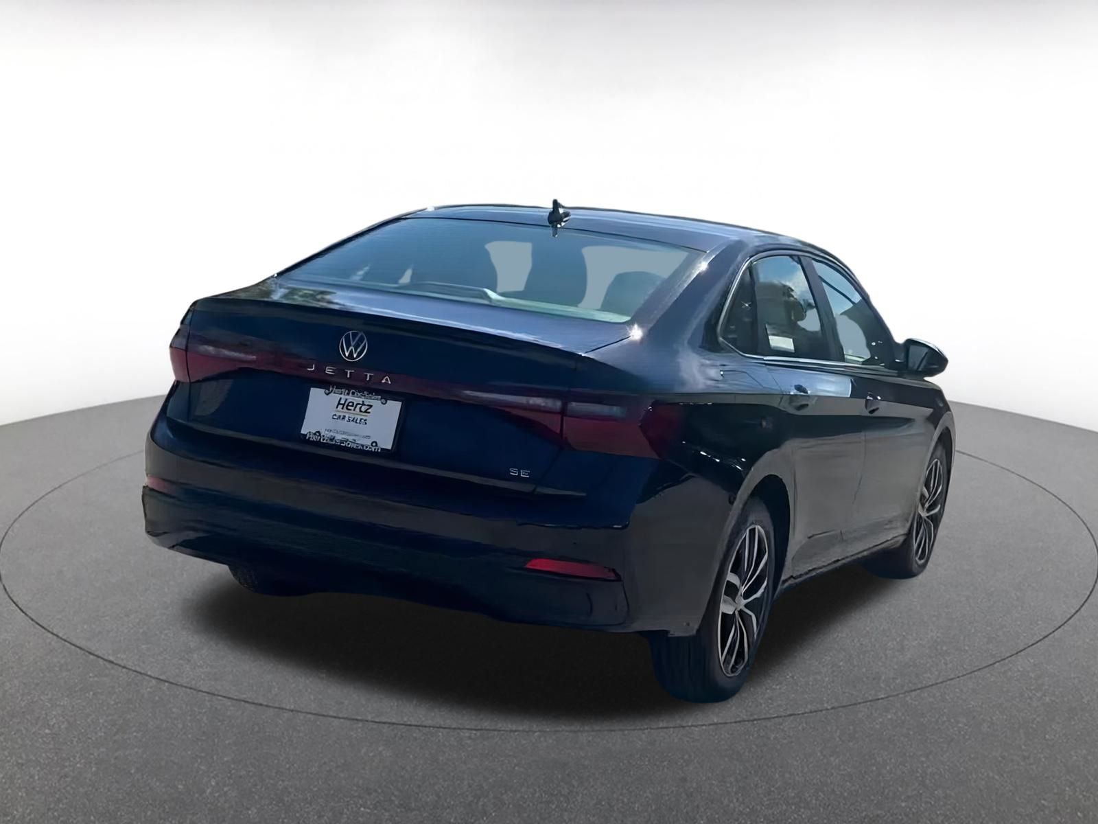 Thumbnail: 2025 Volkswagen Jetta - 12