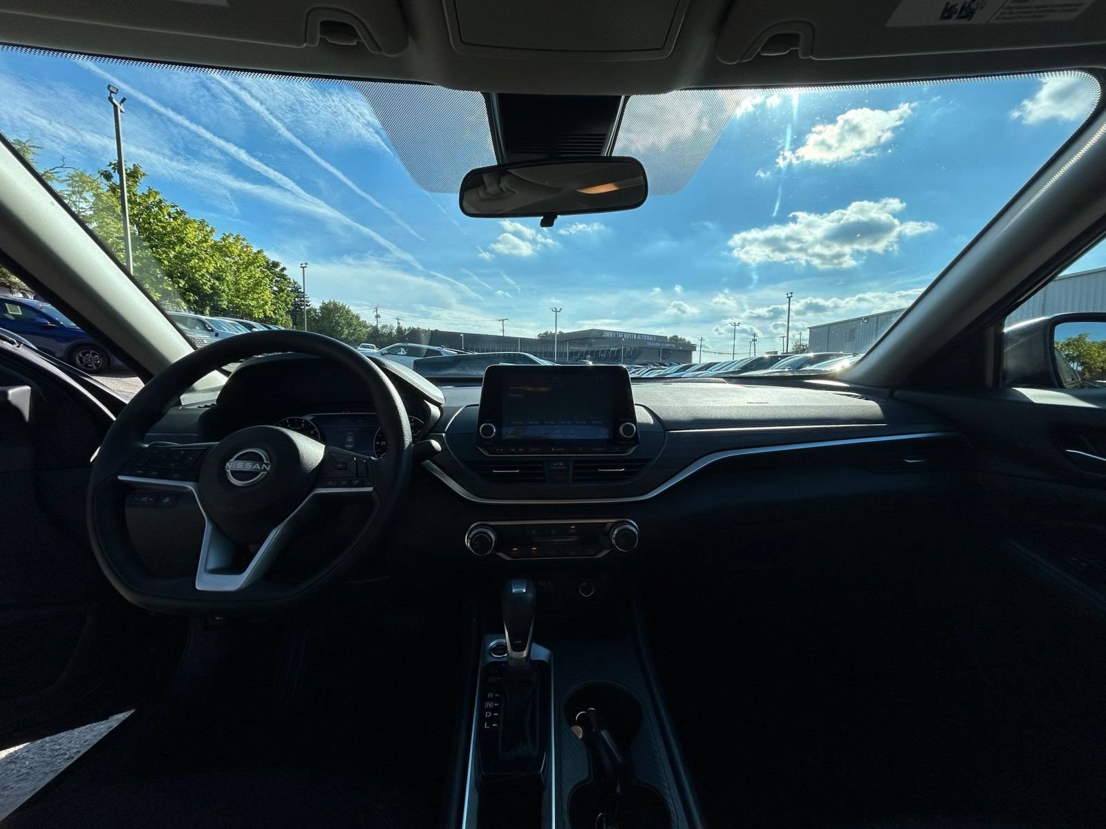 Thumbnail: 2025 Nissan Altima - 27