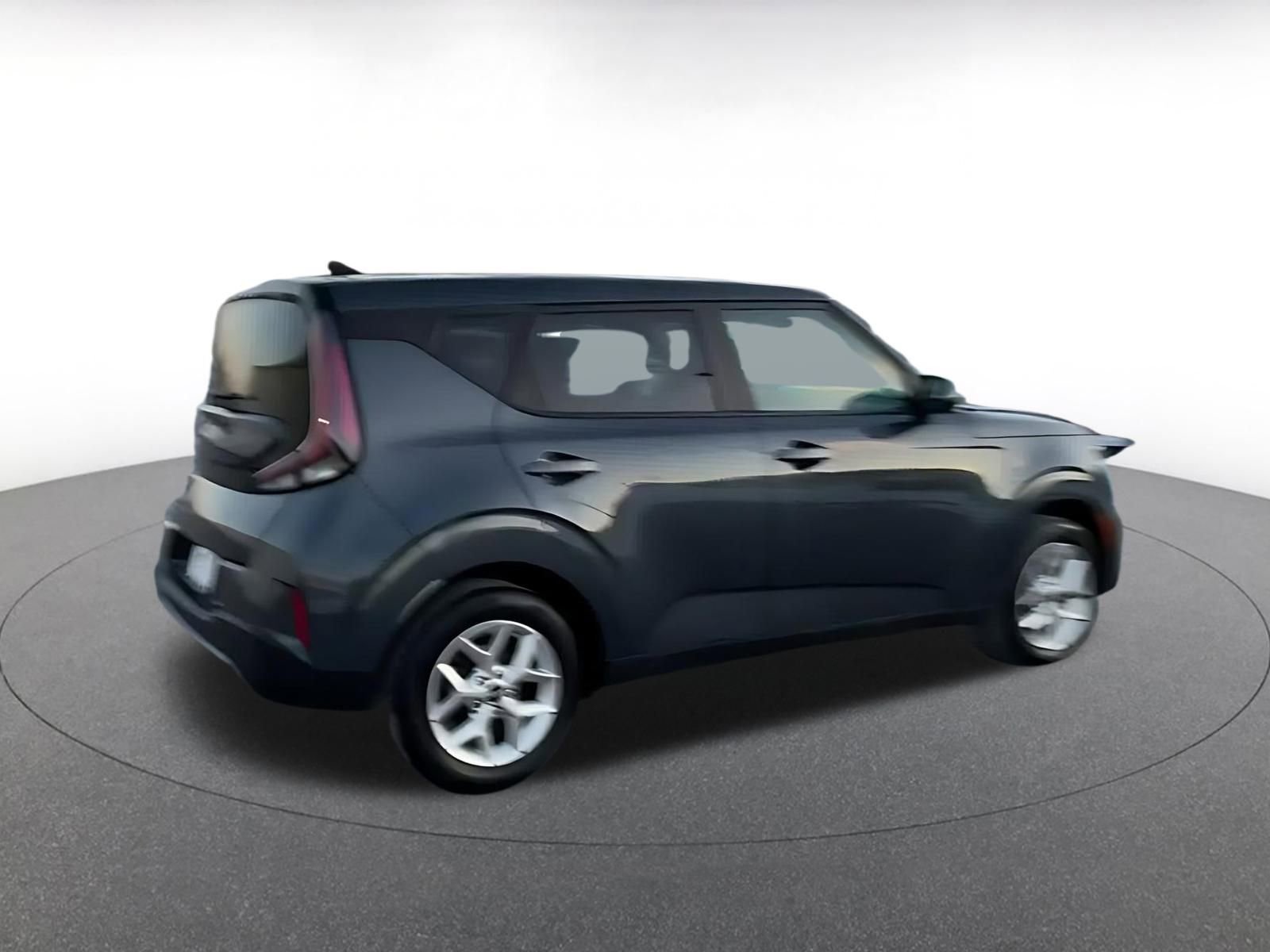Thumbnail: 2025 Kia Soul - 14