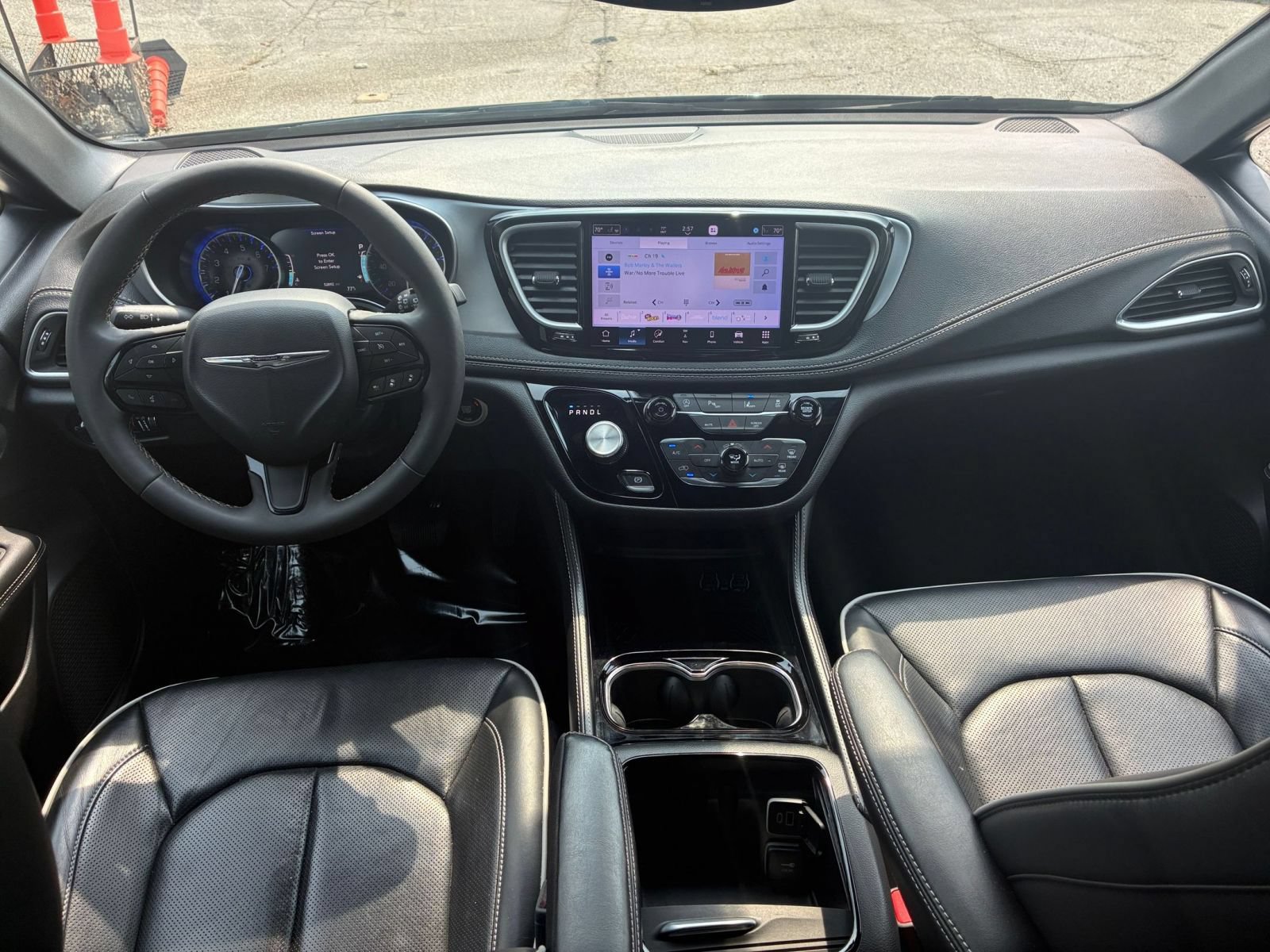 Thumbnail: 2025 Chrysler Pacifica - 29