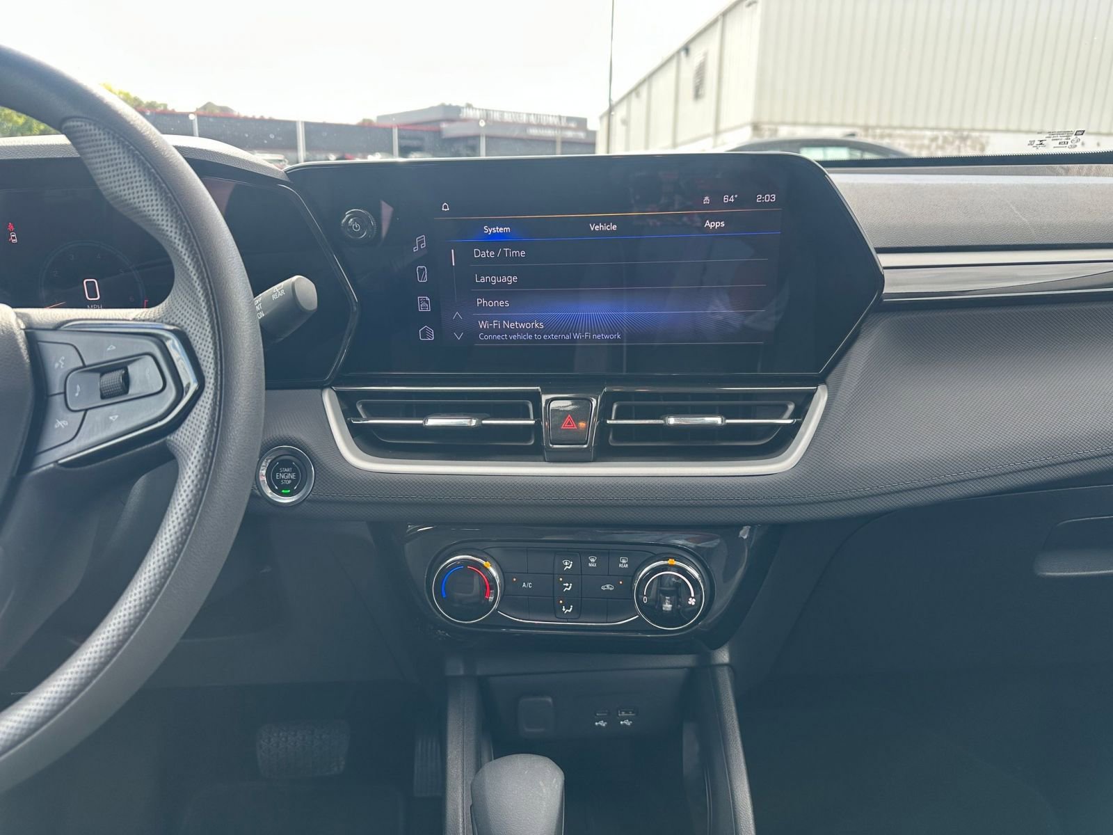 Thumbnail: 2025 Chevrolet TrailBlazer - 18