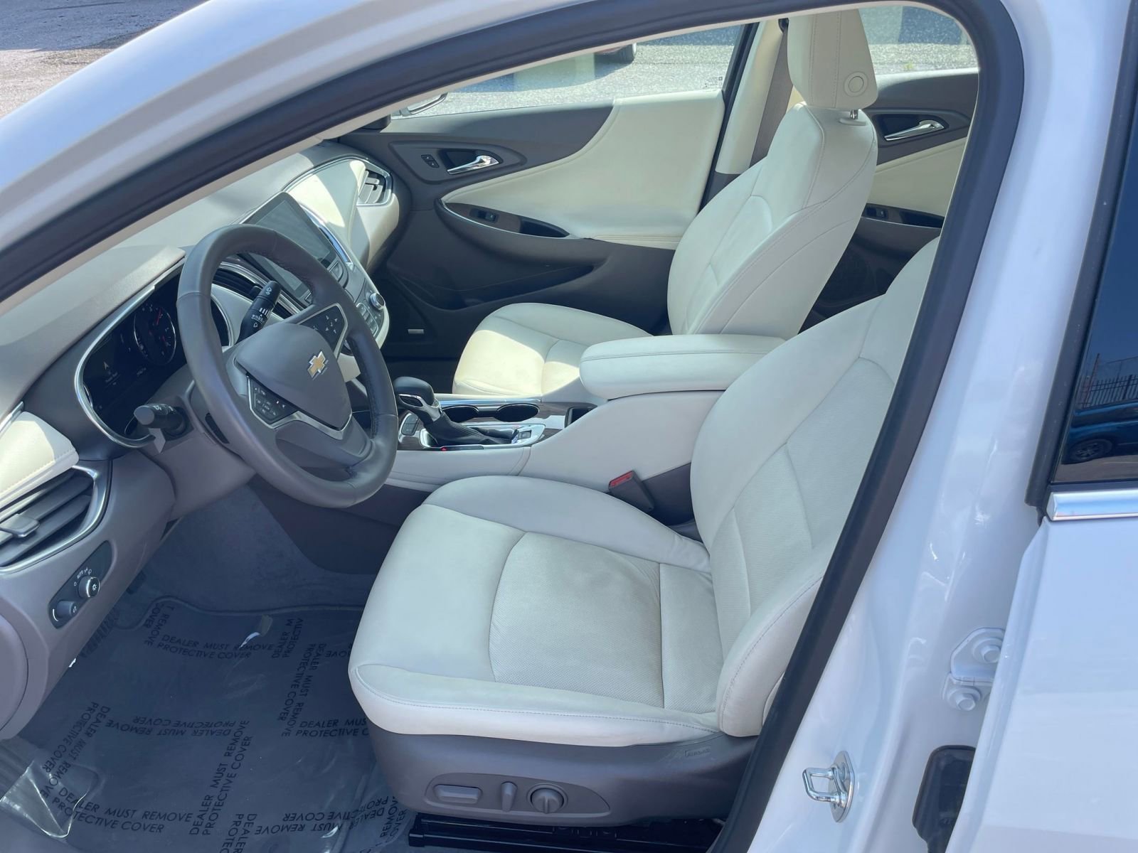 Thumbnail: 2024 Chevrolet Malibu - 27