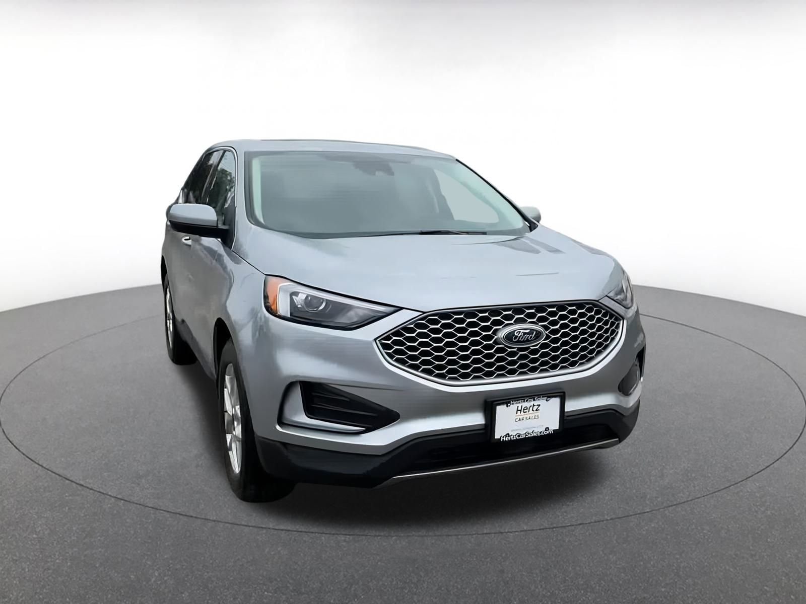 Thumbnail: 2024 Ford Edge - 3