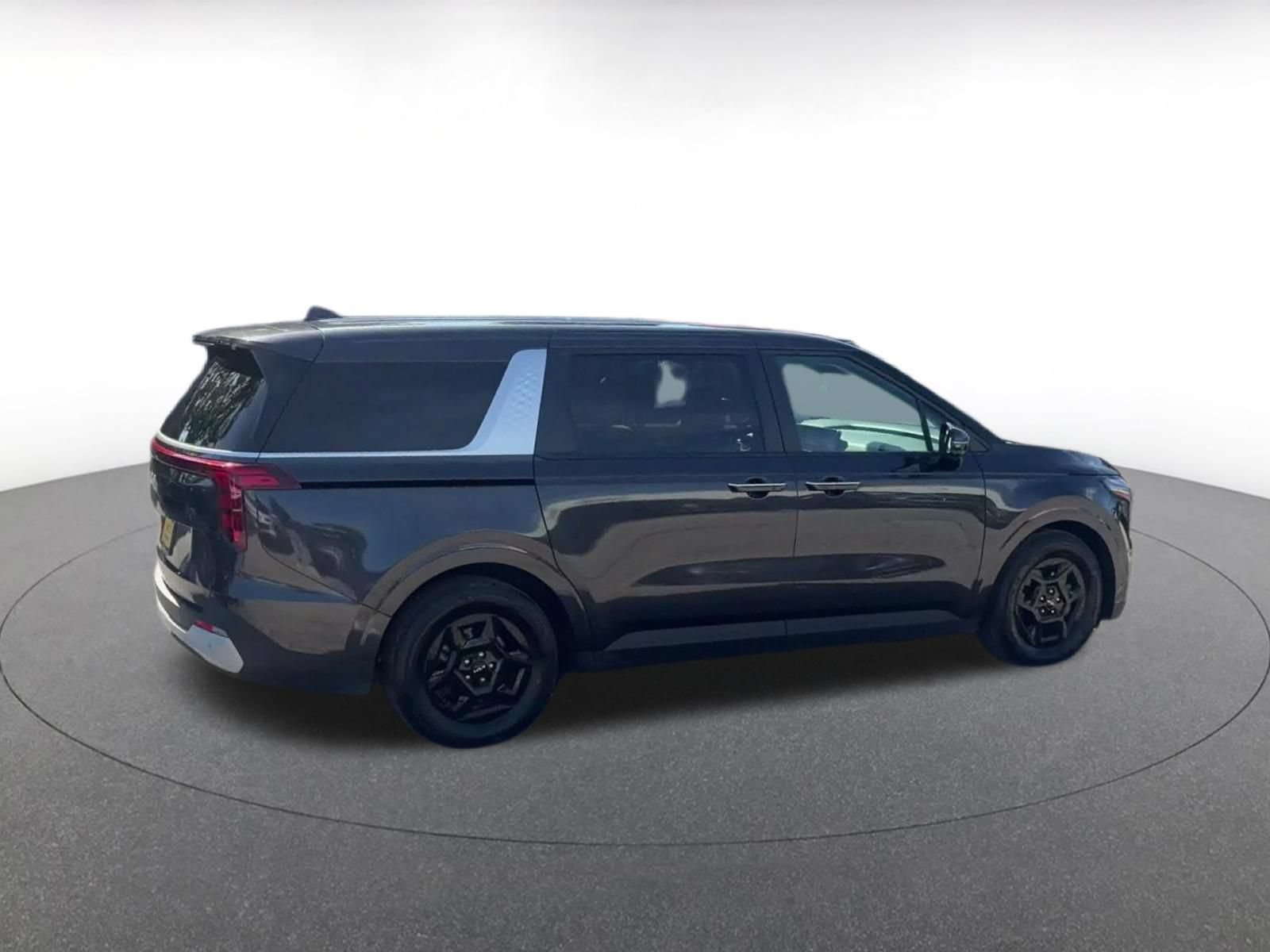Thumbnail: 2026 Kia Carnival - 14