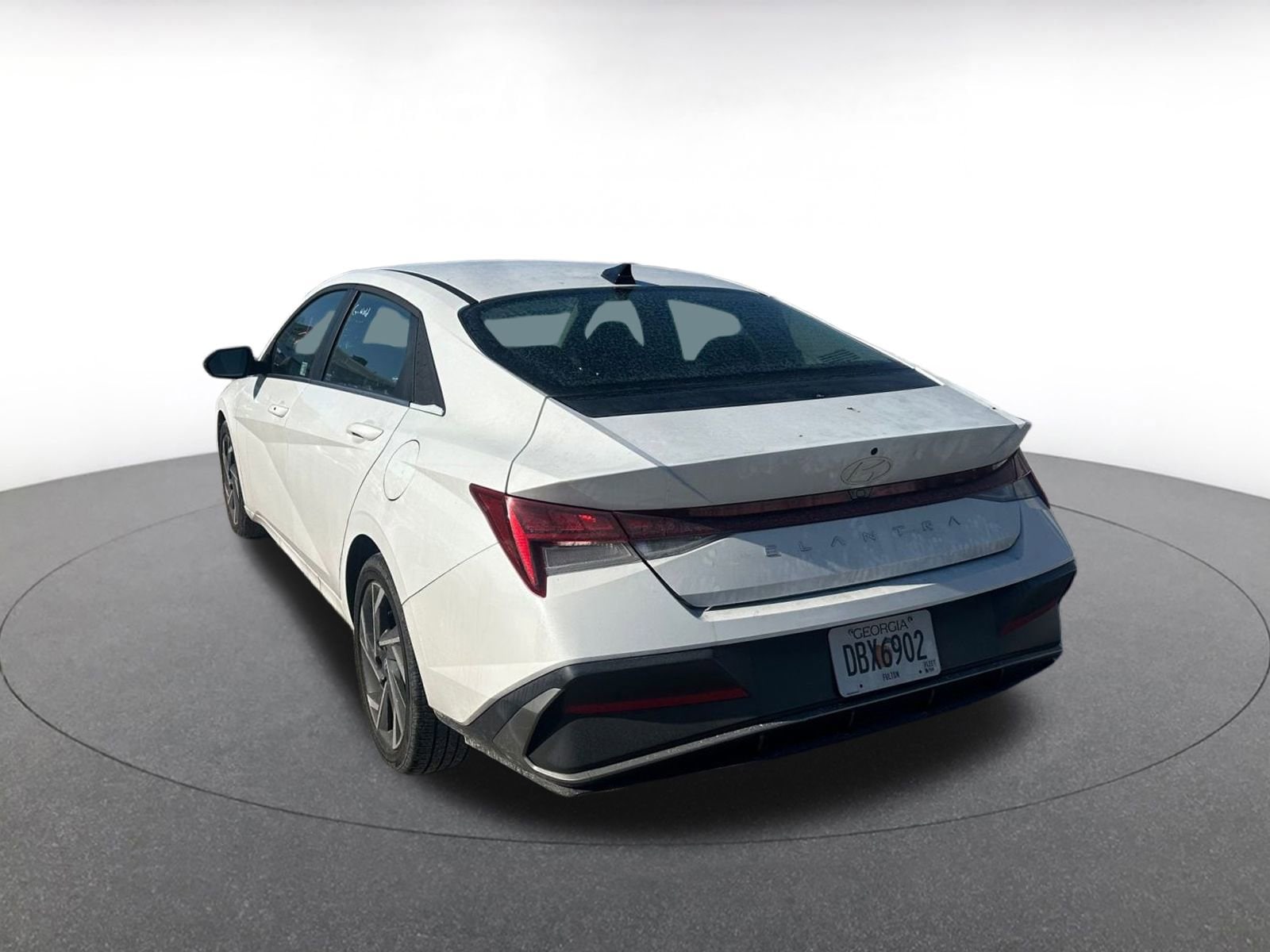 Thumbnail: 2025 Hyundai Elantra - 4