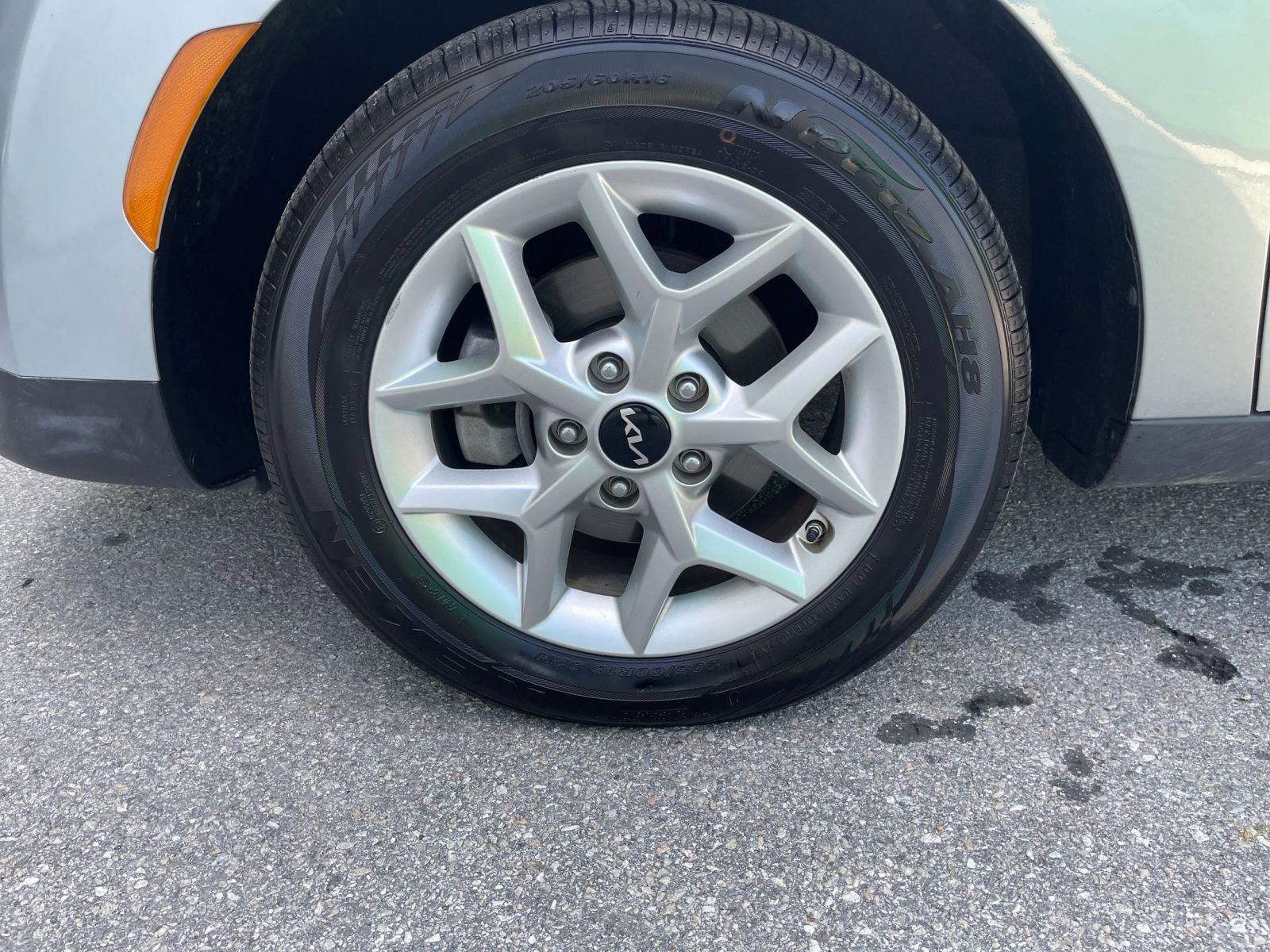 2024 Kia Soul LX 28