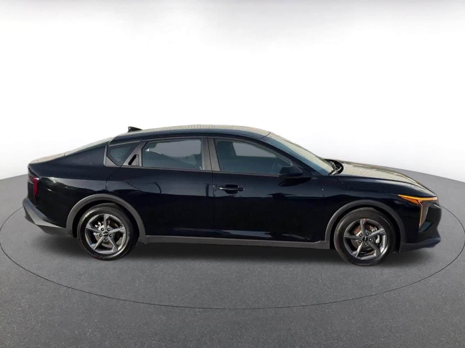 Thumbnail: 2025 Kia K4 - 16