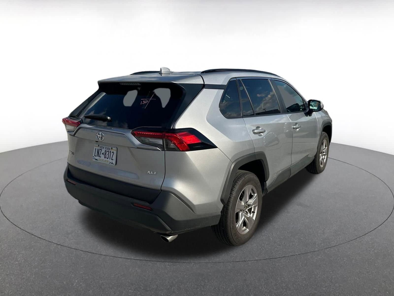 Thumbnail: 2025 Toyota RAV4 - 6