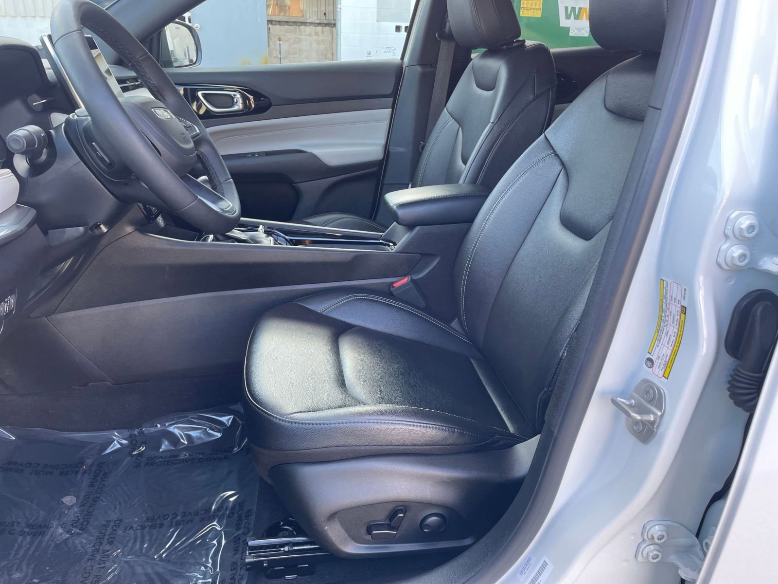 Thumbnail: 2025 Jeep Compass - 27