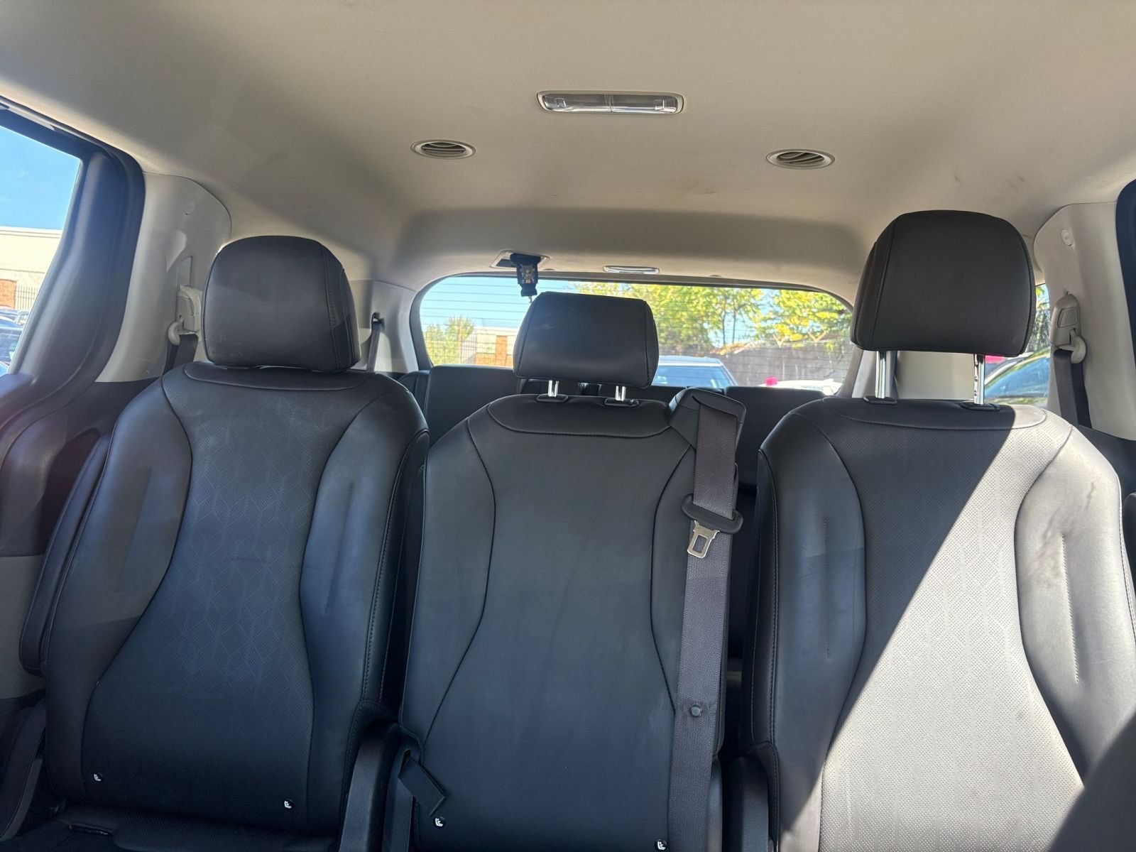 Thumbnail: 2026 Kia Carnival - 33