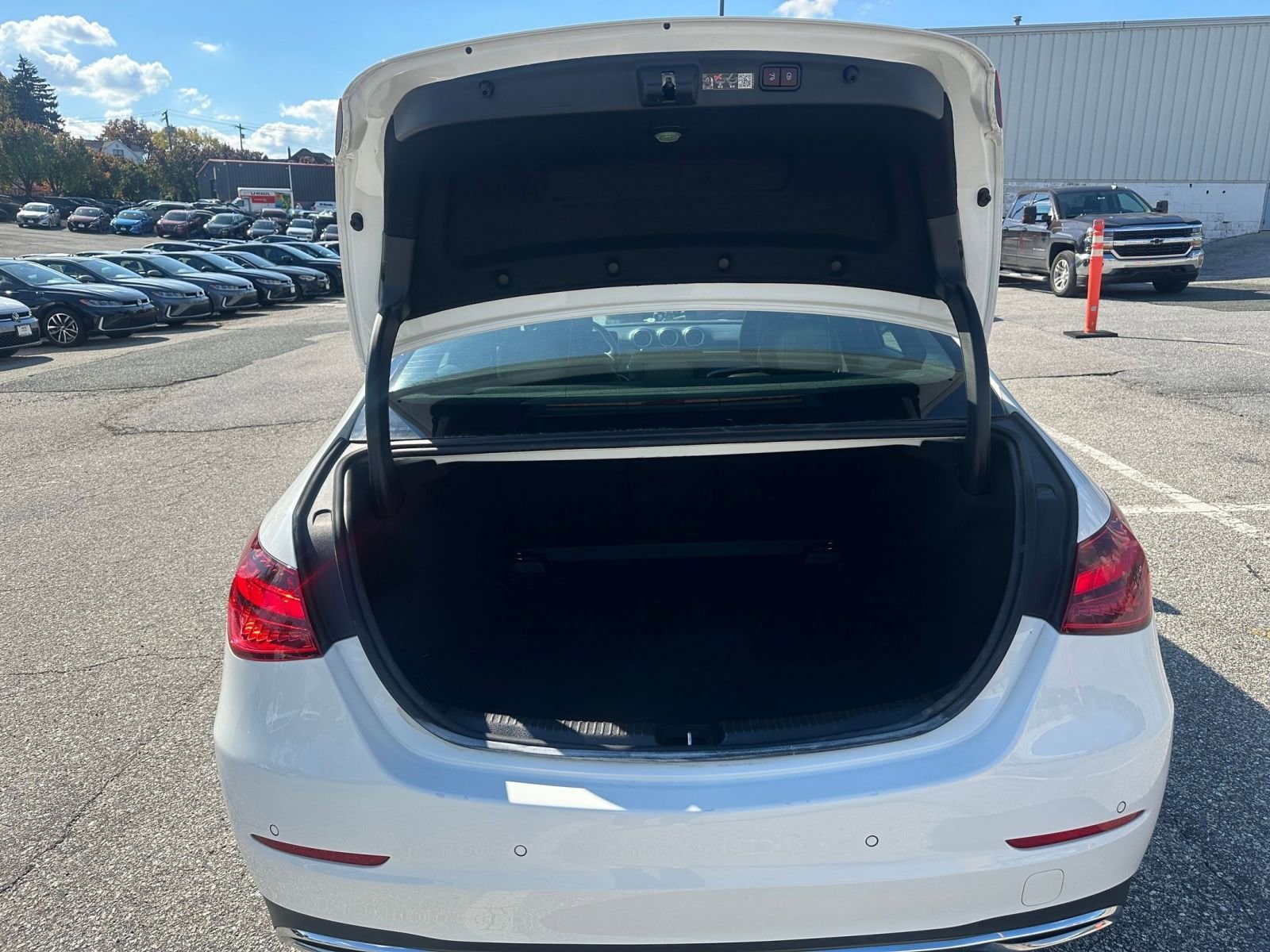 Thumbnail: 2024 Mercedes-Benz C-Class - 30