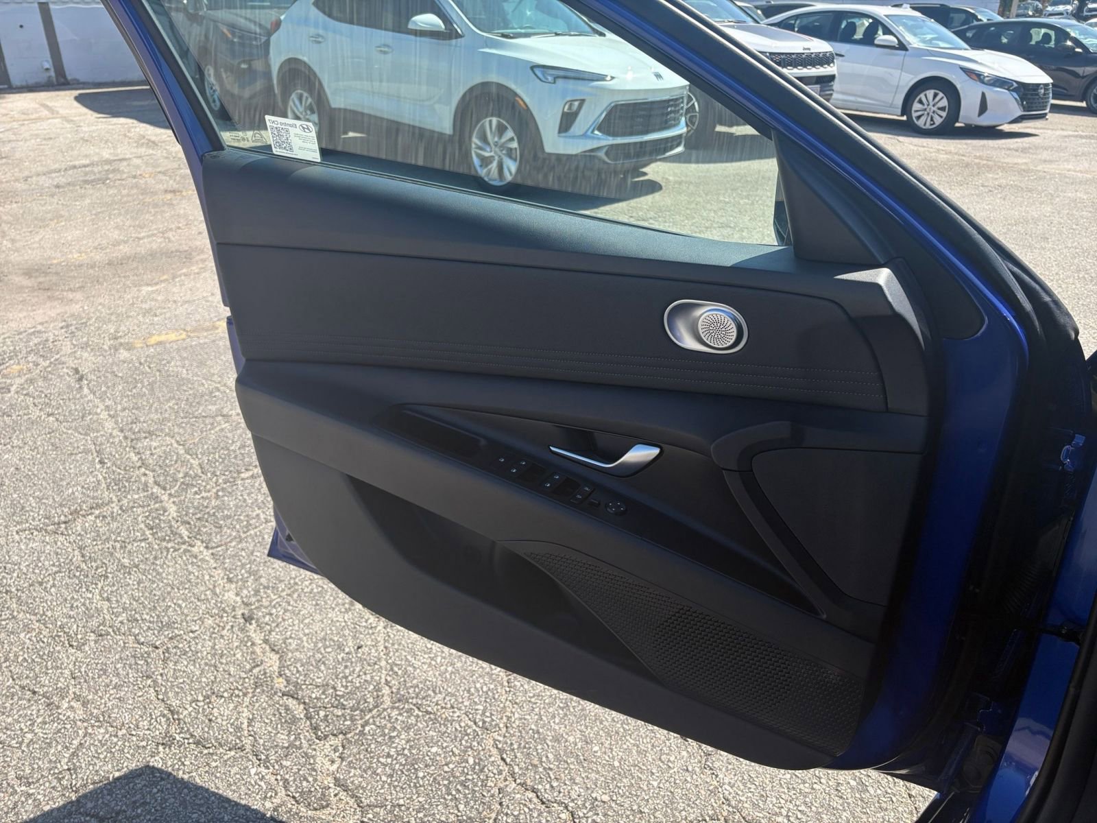 Thumbnail: 2025 Hyundai Elantra - 18