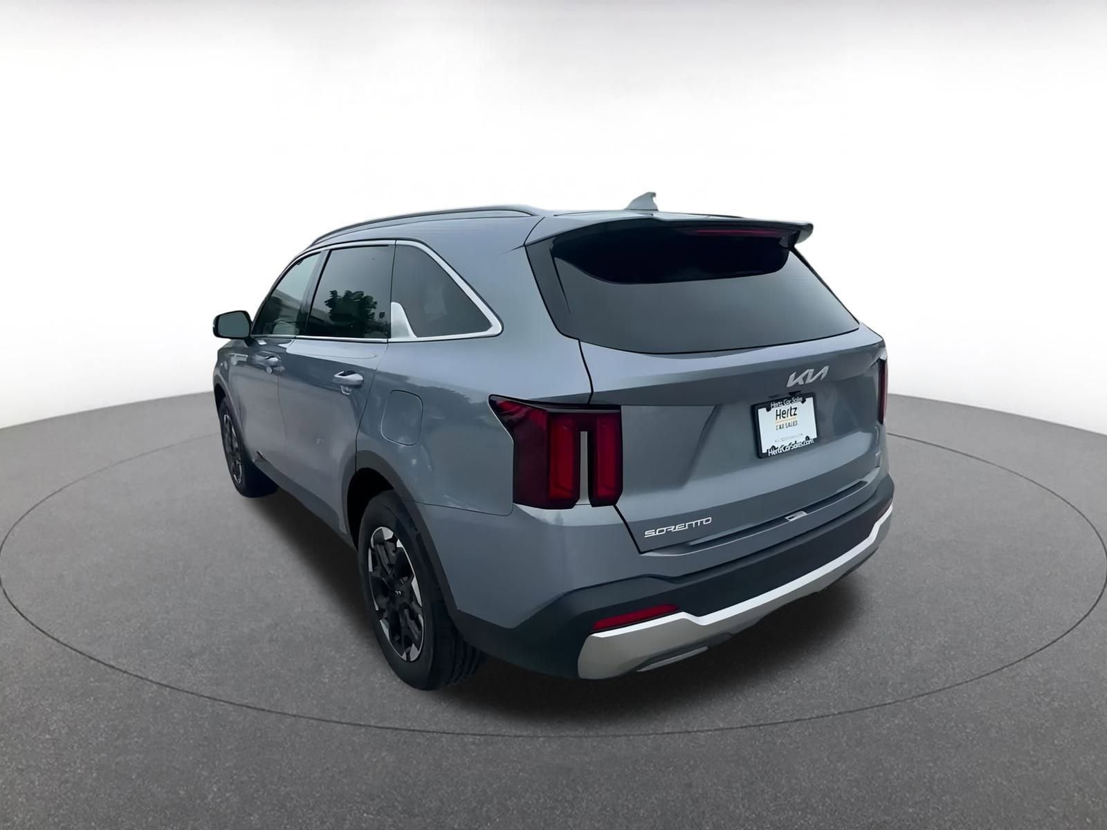 Thumbnail: 2024 Kia Sorento - 11
