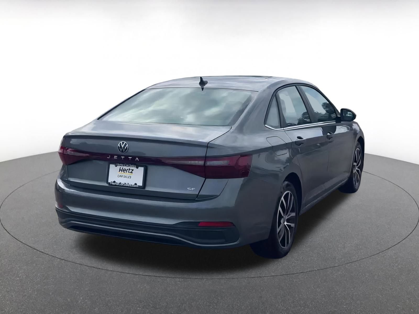 Thumbnail: 2025 Volkswagen Jetta - 14