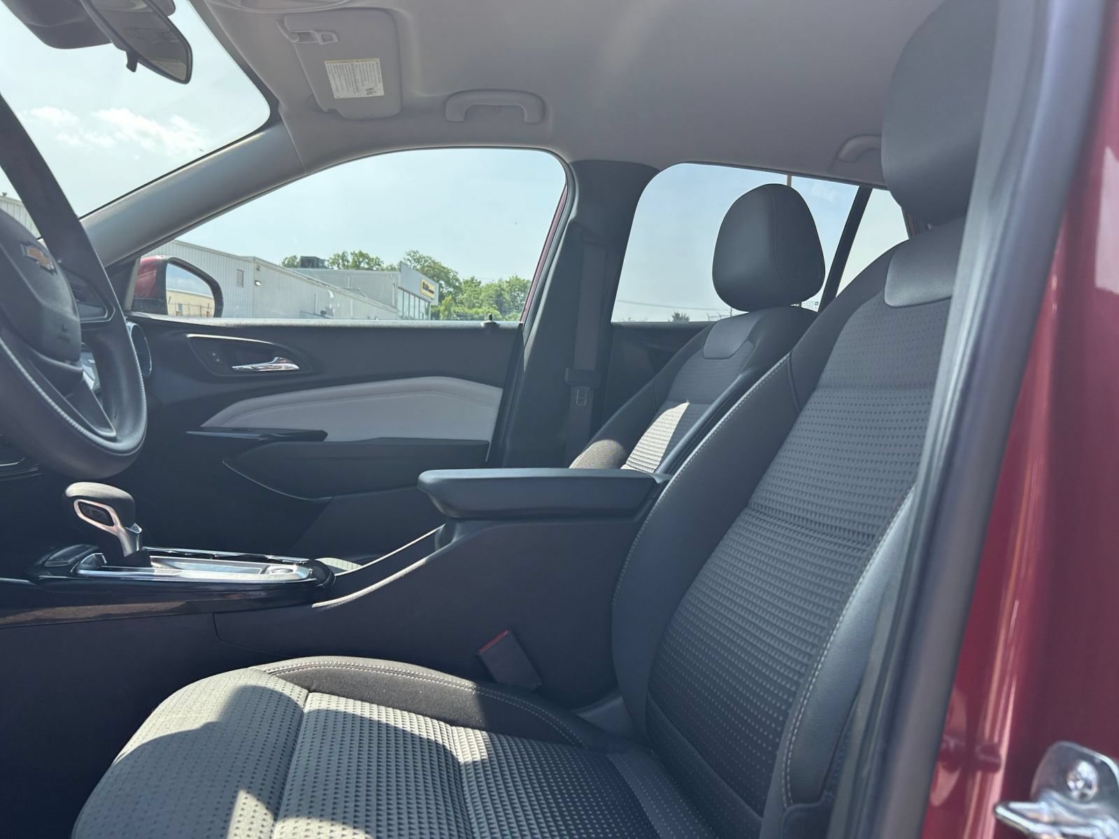 Thumbnail: 2025 Chevrolet Trax - 22