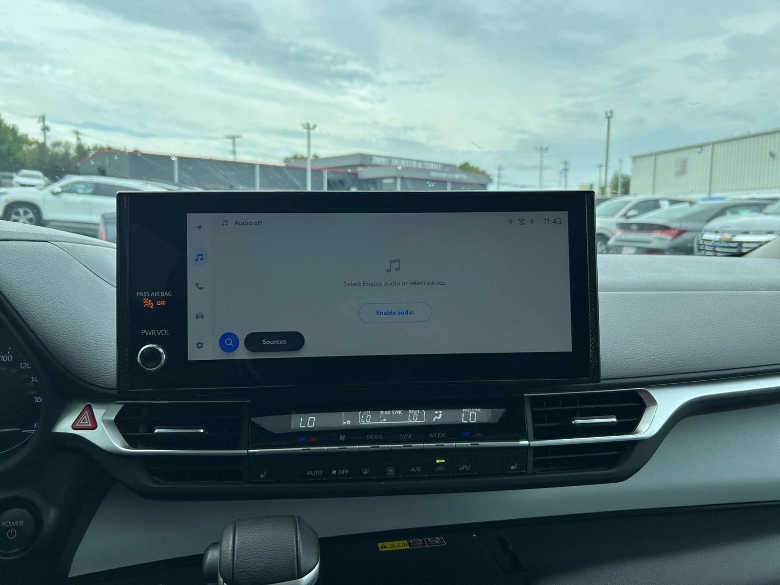 Thumbnail: 2025 Toyota Sienna - 16