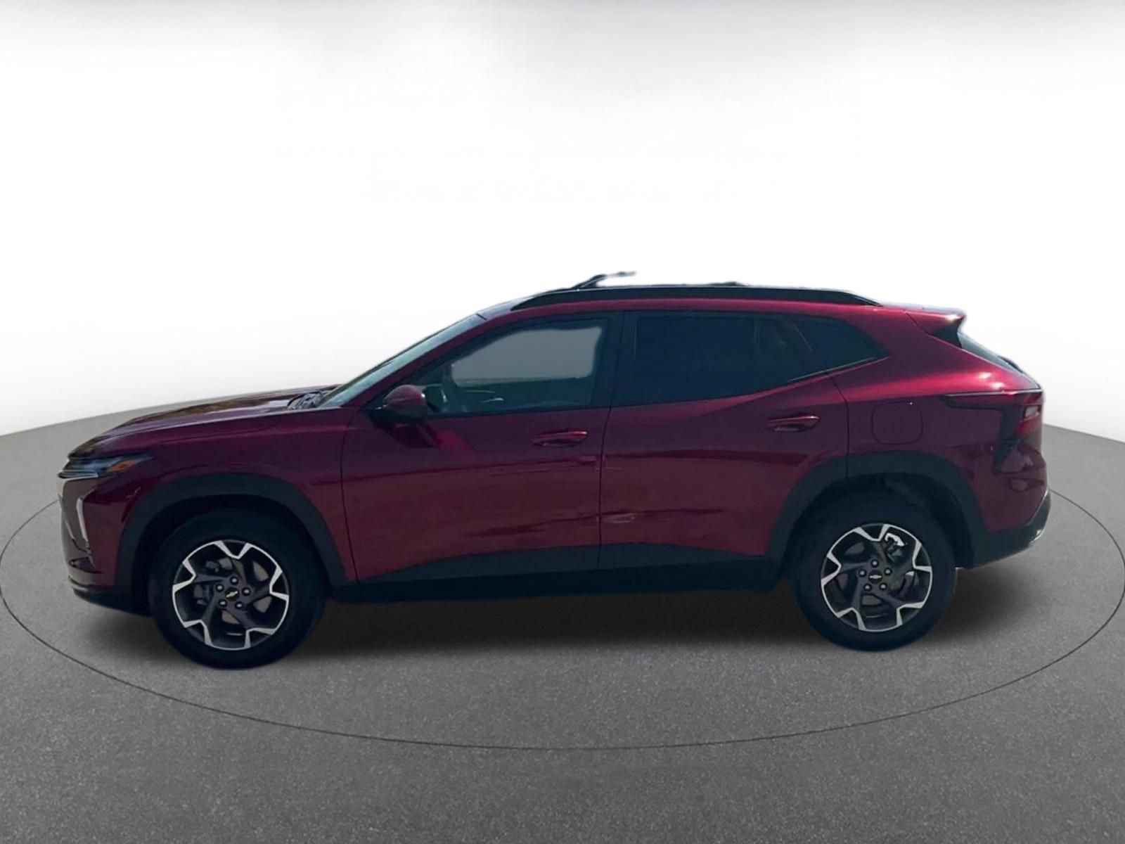 Thumbnail: 2025 Chevrolet Trax - 9