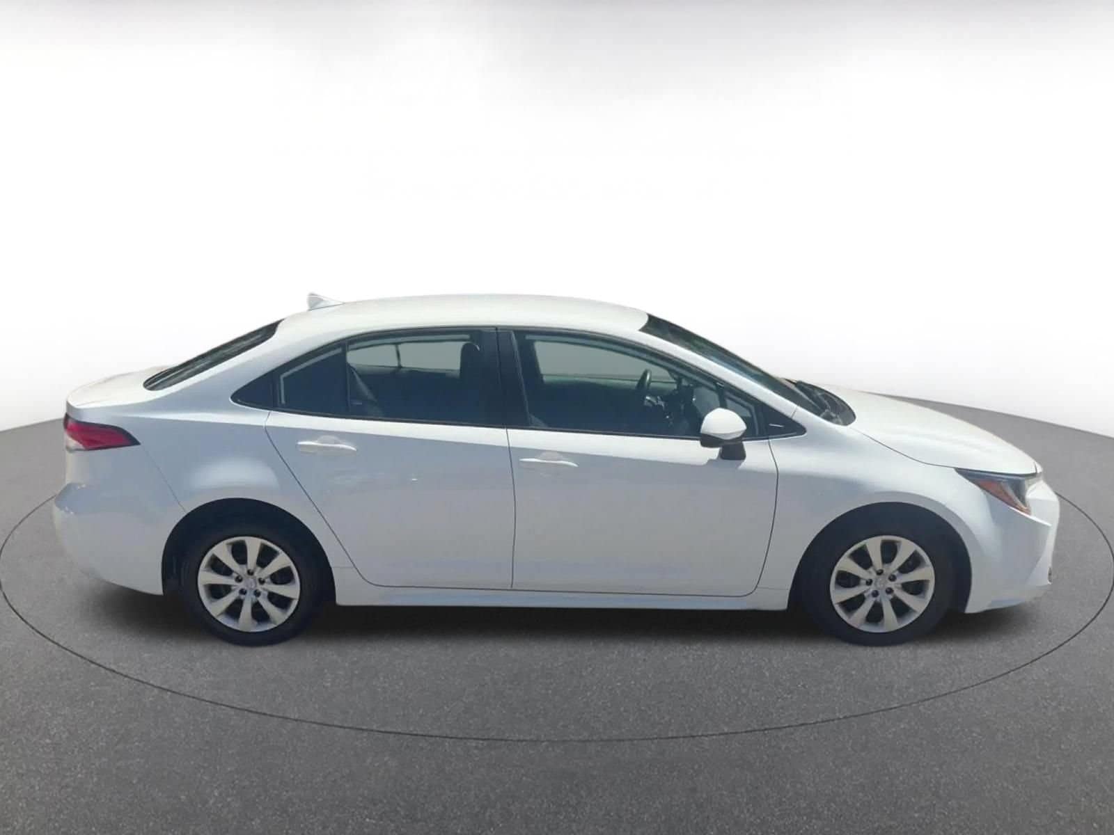 Thumbnail: 2025 Toyota Corolla - 13