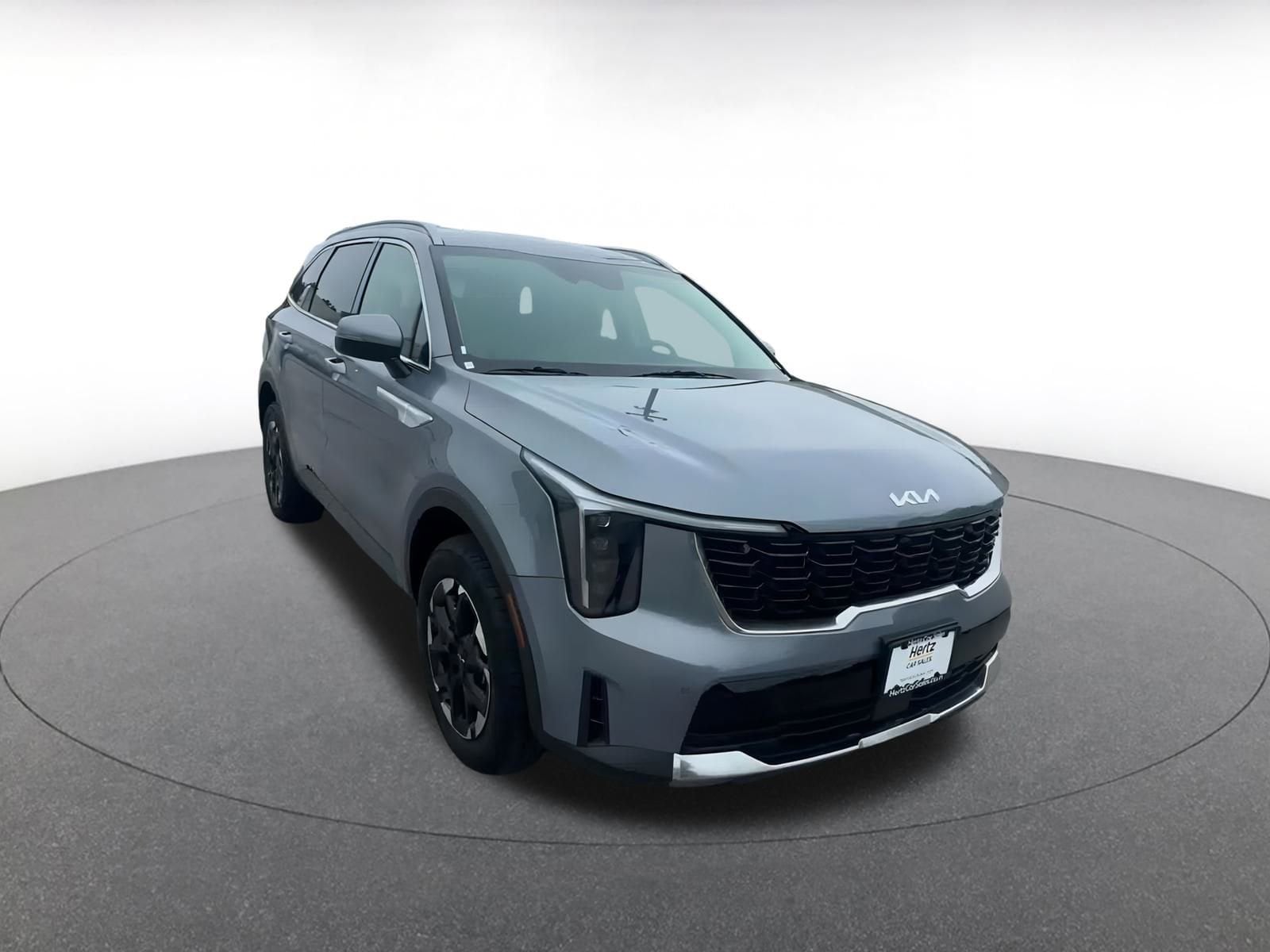 Thumbnail: 2024 Kia Sorento - 3