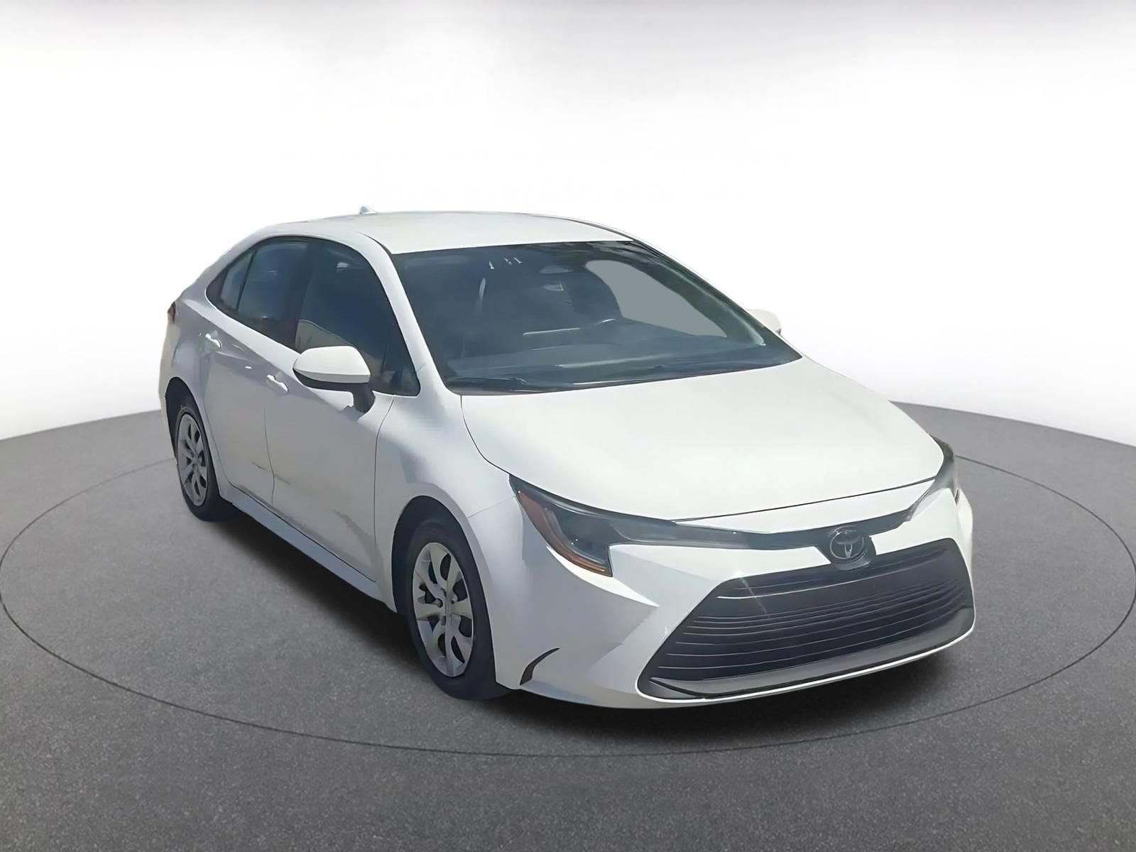 Thumbnail: 2025 Toyota Corolla - 3