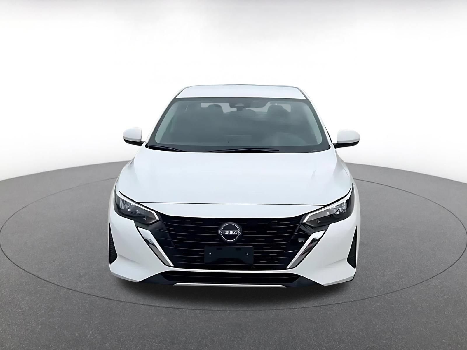 Thumbnail: 2025 Nissan Sentra - 4