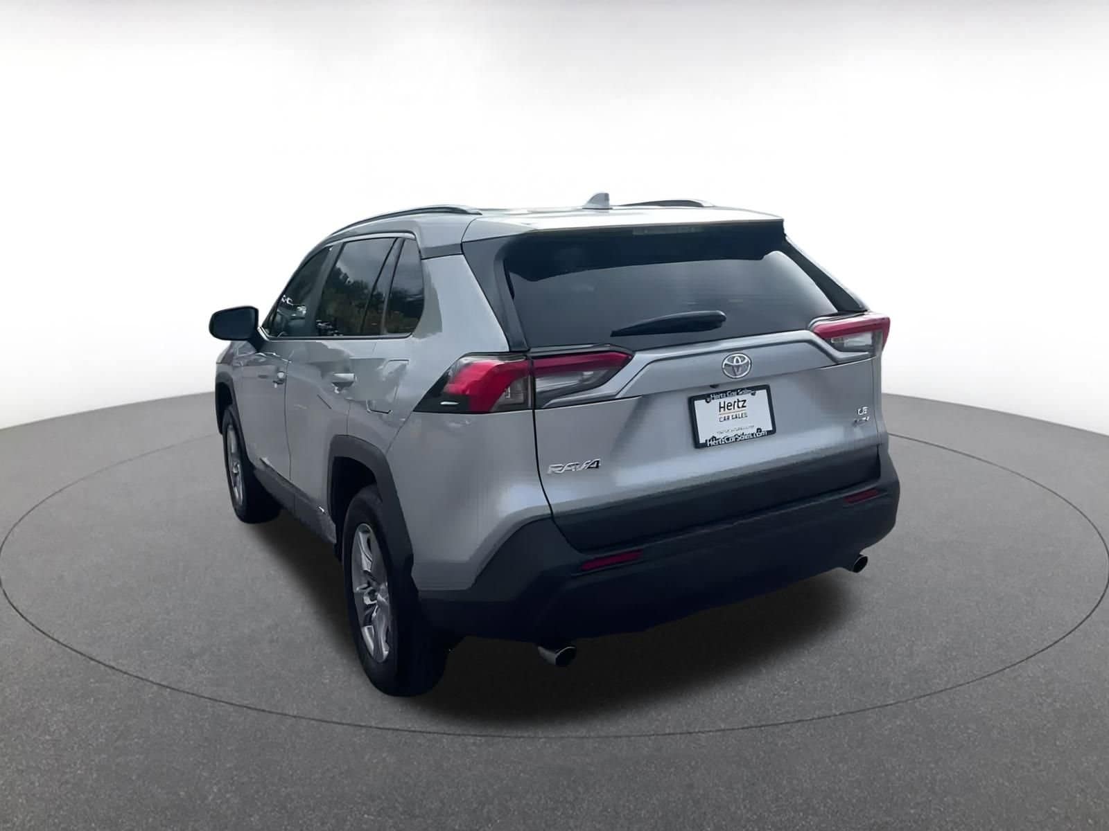 Thumbnail: 2025 Toyota RAV4 - 10