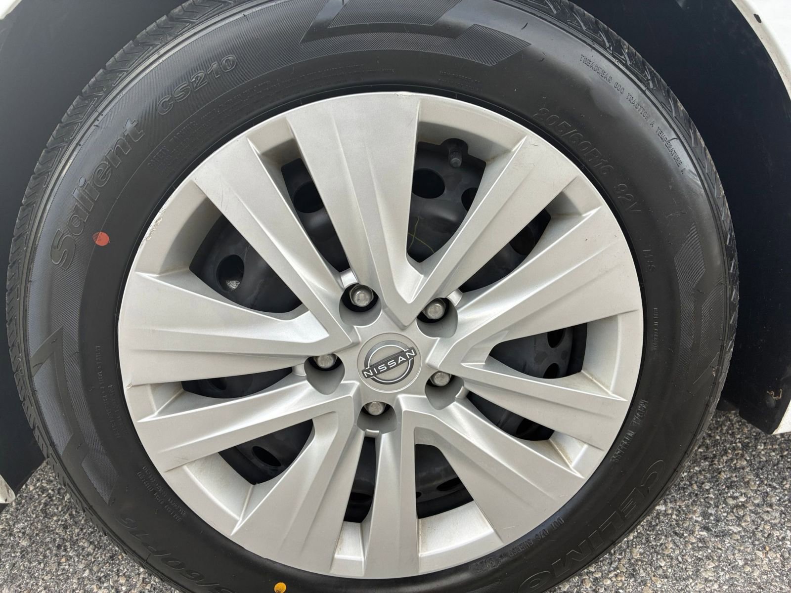 Thumbnail: 2025 Nissan Sentra - 24