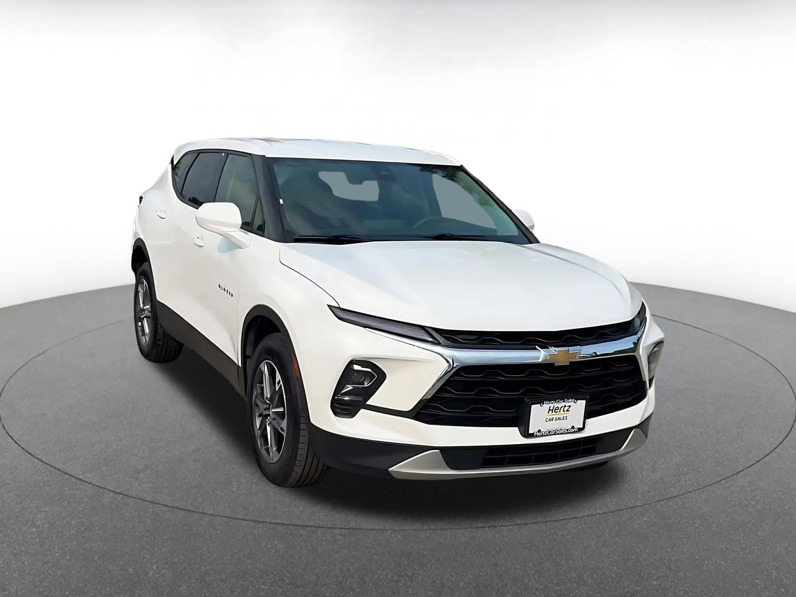 Thumbnail: 2025 Chevrolet Blazer - 3