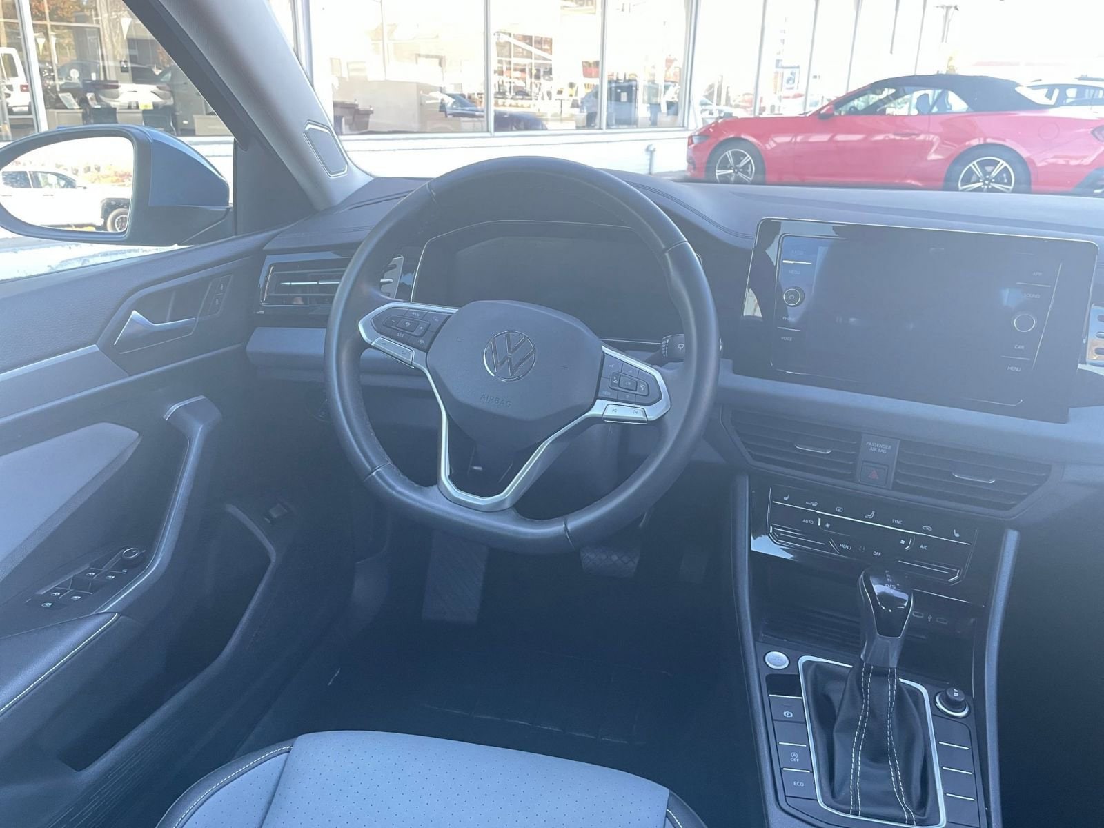 Thumbnail: 2025 Volkswagen Jetta - 33