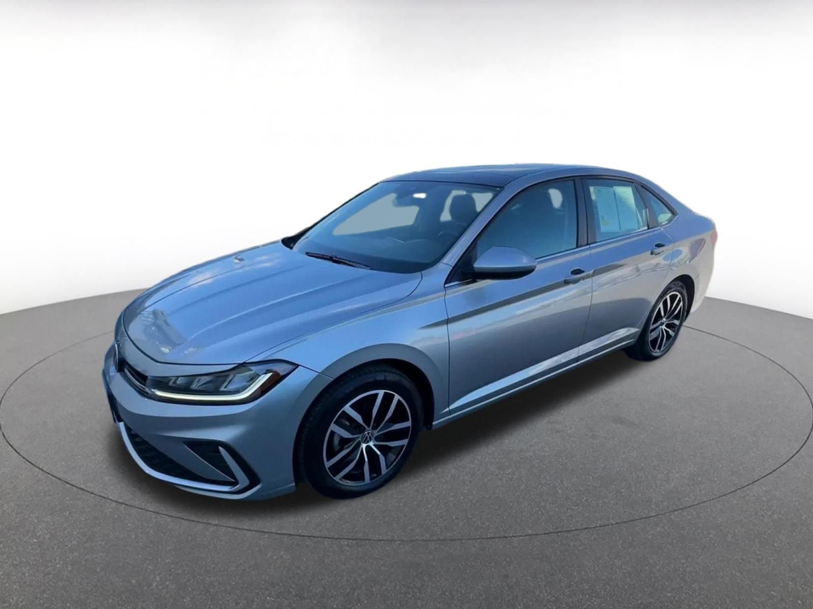 Thumbnail: 2025 Volkswagen Jetta - 8
