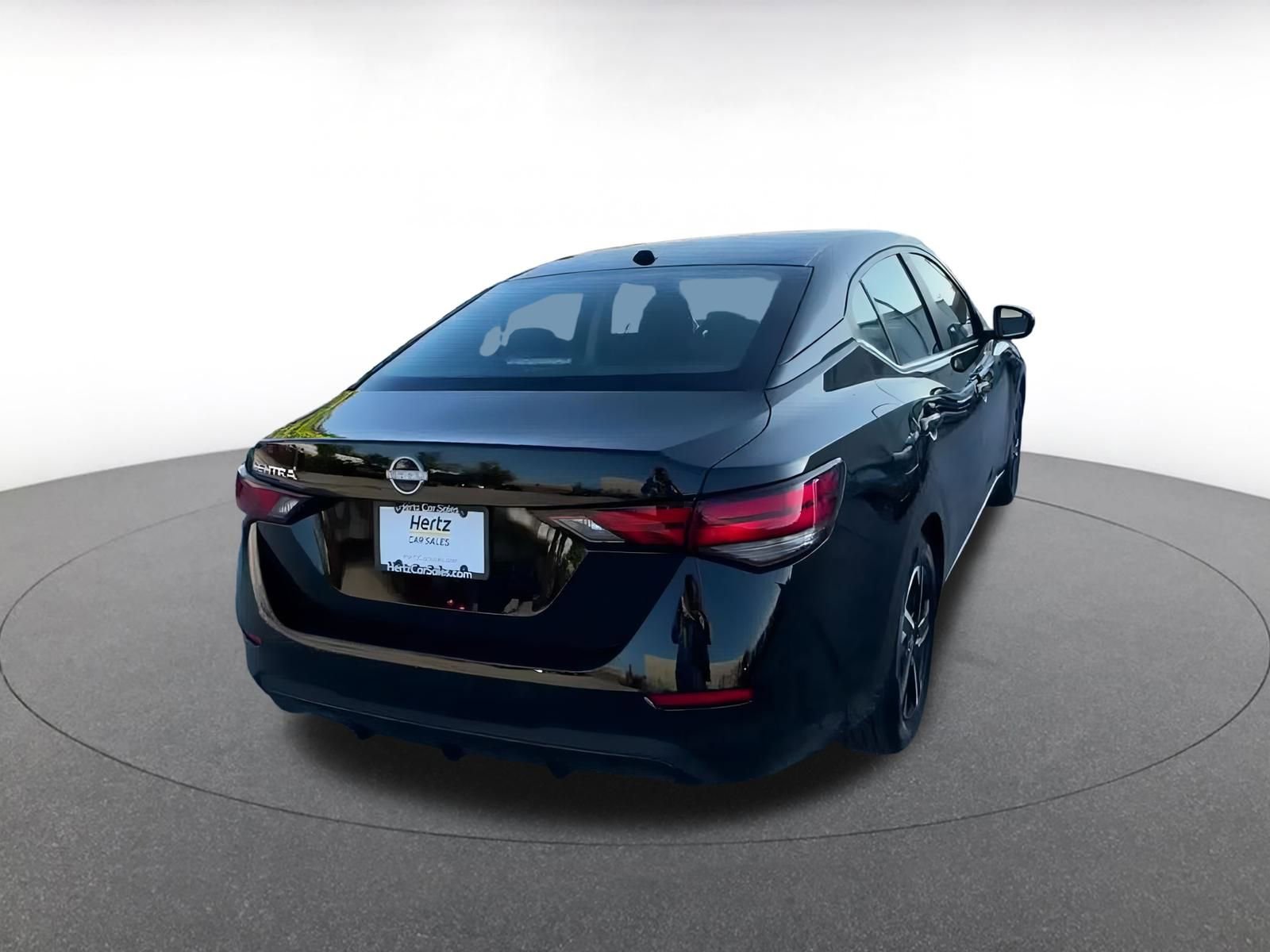 Thumbnail: 2025 Nissan Sentra - 15