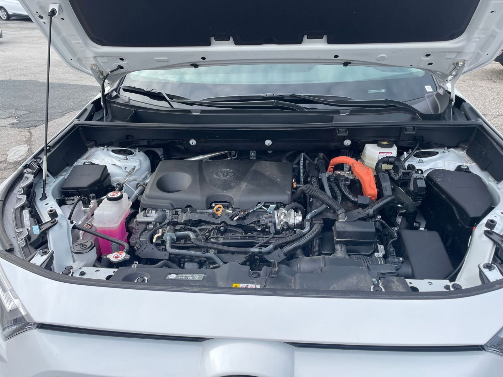 Thumbnail: 2025 Toyota RAV4 - 31