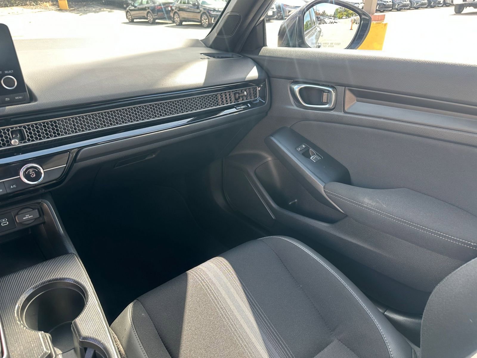 Thumbnail: 2025 Honda Civic - 32