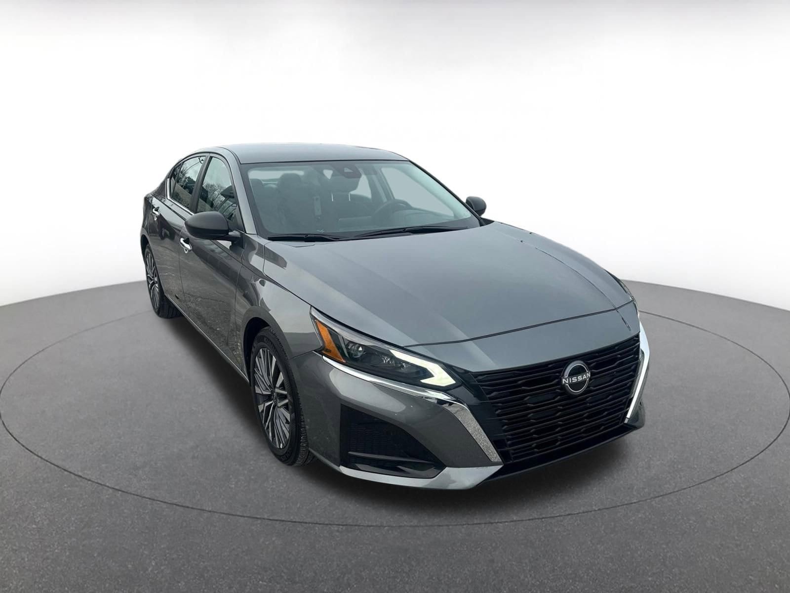 Thumbnail: 2025 Nissan Altima - 1