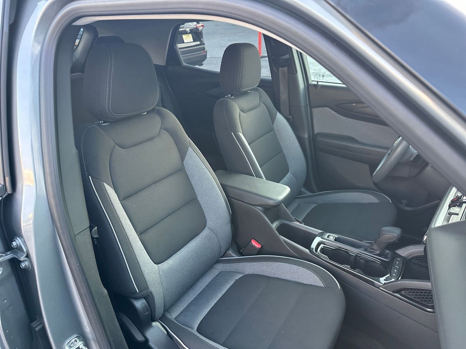 Thumbnail: 2025 Chevrolet TrailBlazer - 34