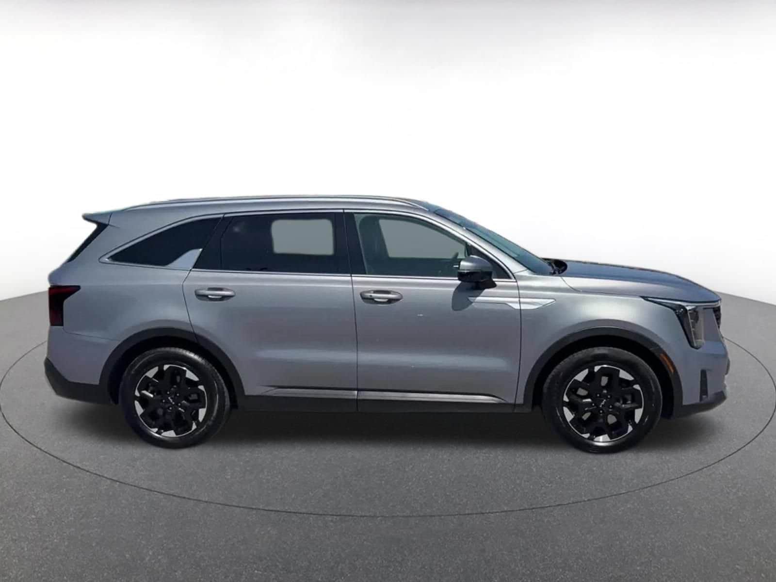 Thumbnail: 2024 Kia Sorento - 16