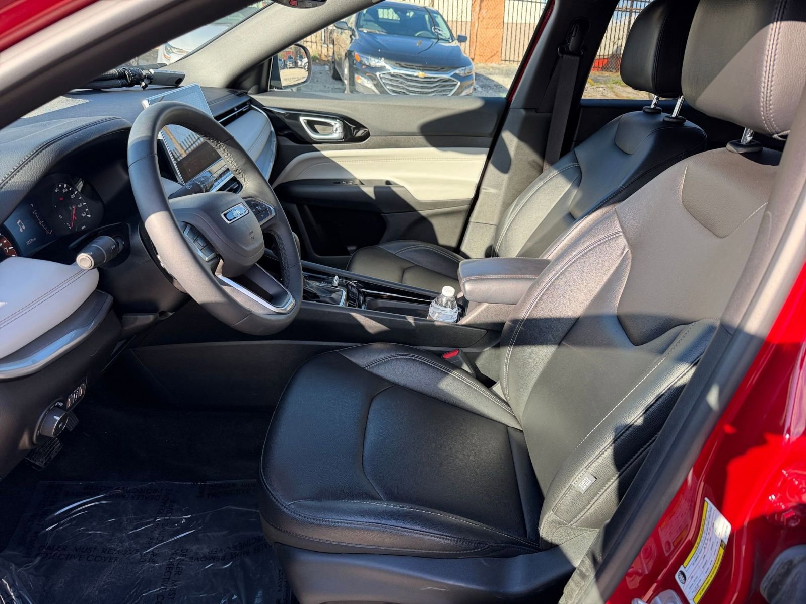 Thumbnail: 2025 Jeep Compass - 23