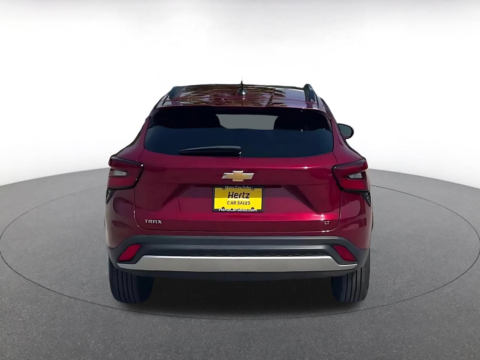 Thumbnail: 2025 Chevrolet Trax - 12