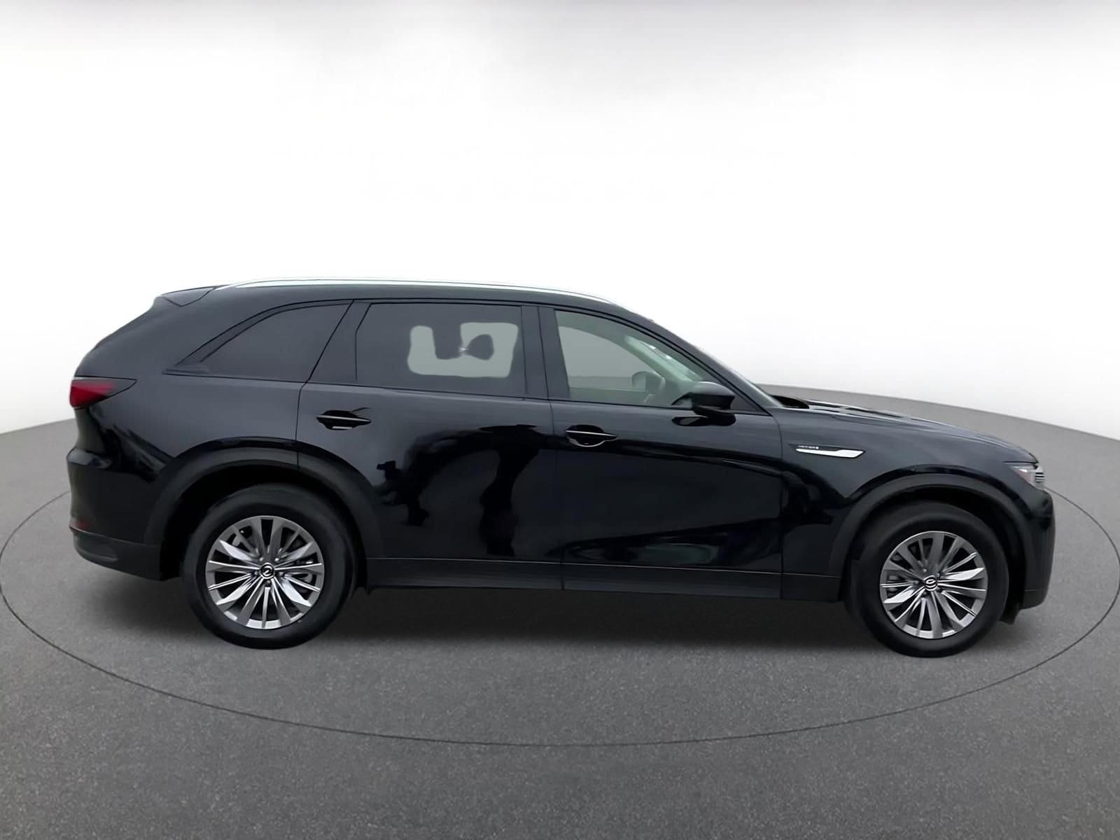 Thumbnail: 2025 Mazda CX-90 - 16