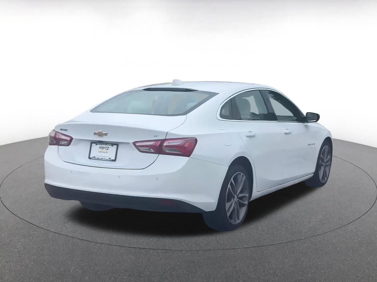 Thumbnail: 2024 Chevrolet Malibu - 14