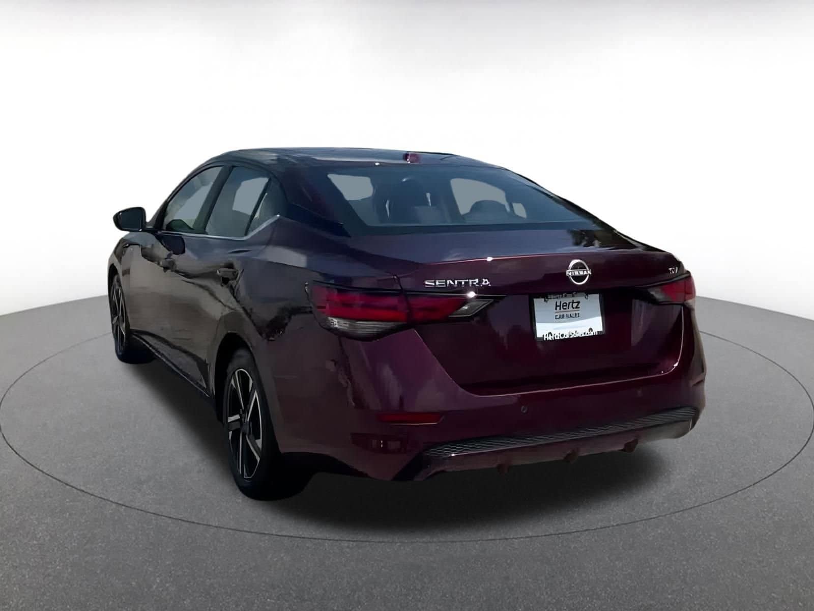 Thumbnail: 2024 Nissan Sentra - 10