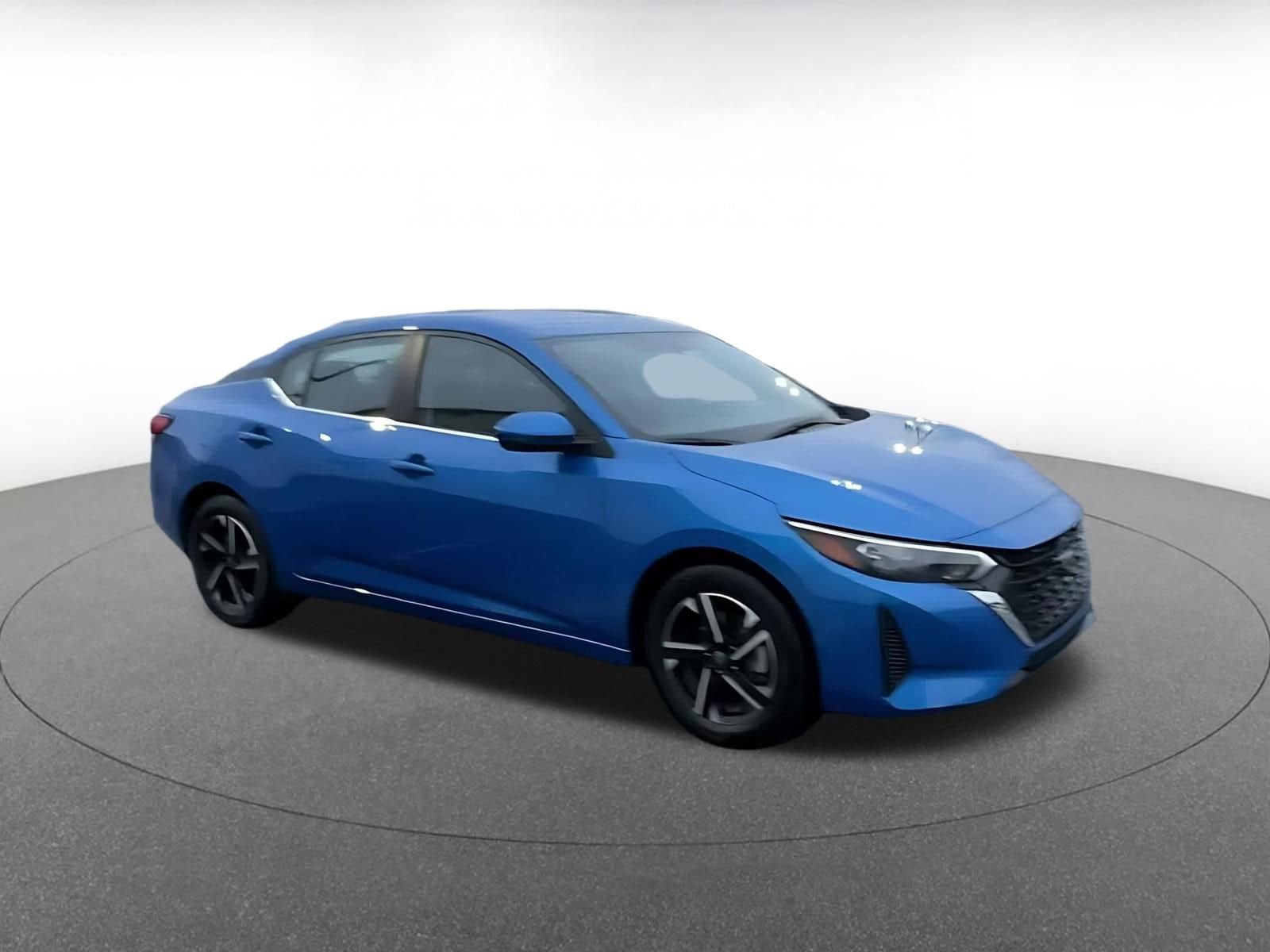 Thumbnail: 2025 Nissan Sentra - 2