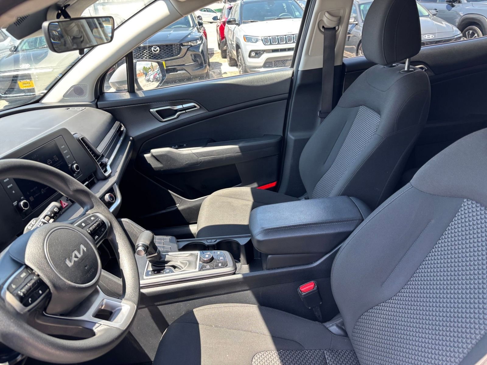 Thumbnail: 2024 Kia Sportage - 25