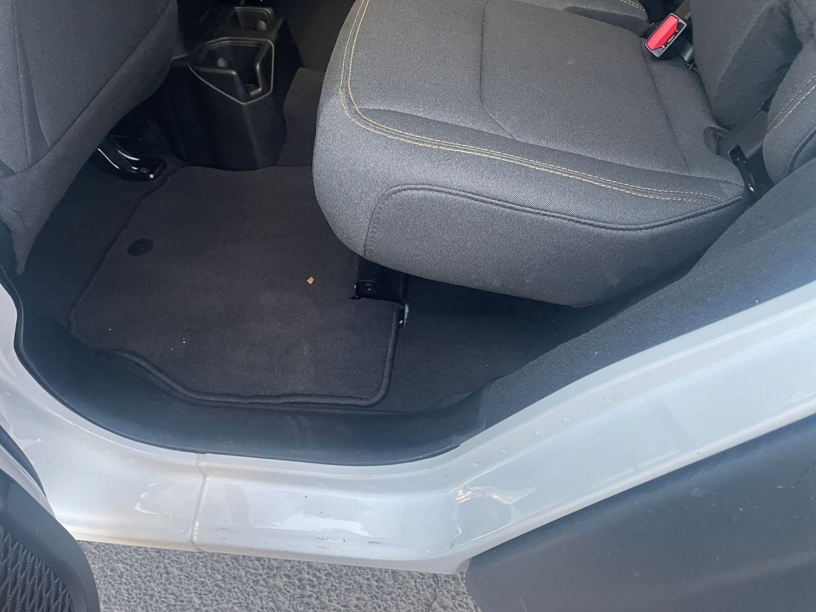 Thumbnail: 2025 Jeep Wrangler - 25