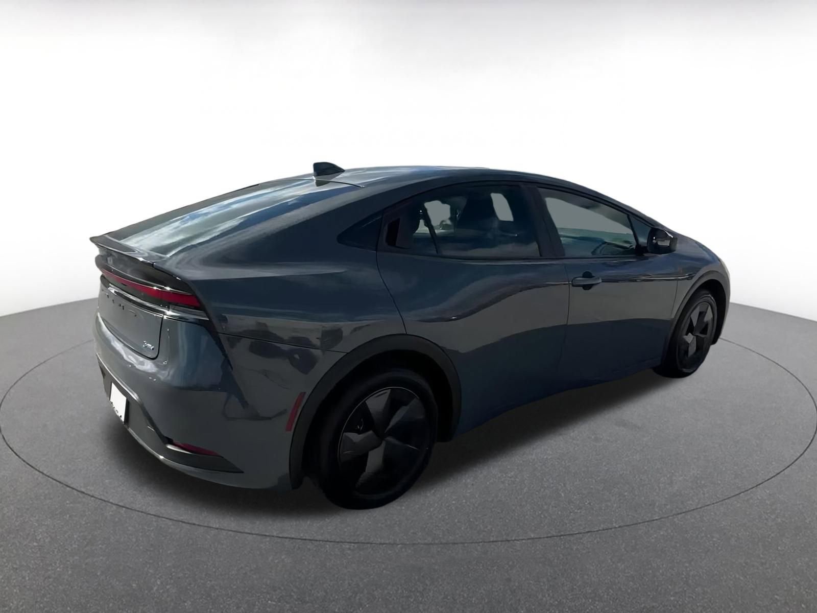 Thumbnail: 2025 Toyota Prius - 15