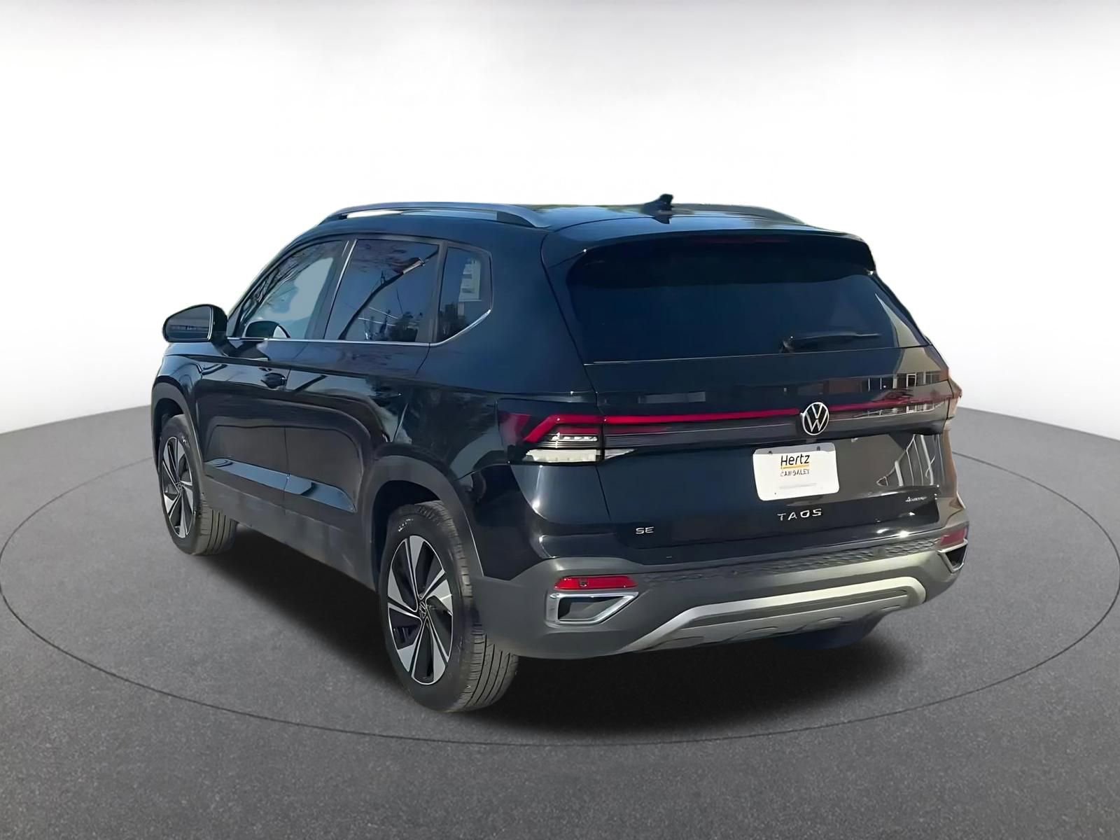 Thumbnail: 2025 Volkswagen Taos - 11